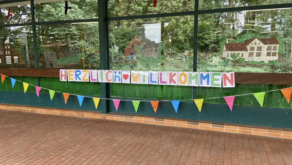 Hurra, wir sind wieder da! 